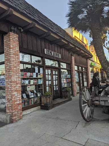 Book Store «D G Wills Books», reviews and photos, 7461 Girard Ave, La Jolla, CA 92037, USA