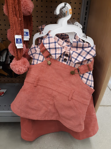 Pet Store «PetSmart», reviews and photos, 2211 Barrett Dr, Greenfield, IN 46140, USA