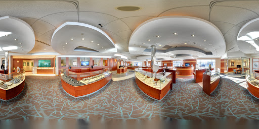 Jewelry Store «R.F. Moeller Jeweler», reviews and photos, 2065 Ford Pkwy, St Paul, MN 55116, USA