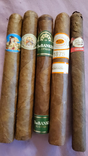 Tobacco Shop «Campus Smoke Shop», reviews and photos, 1525 W Tennessee St, Tallahassee, FL 32304, USA