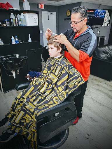 Hair Salon «Tease Barber & Beauty Shop», reviews and photos, 25565 Van Born Rd, Taylor, MI 48180, USA