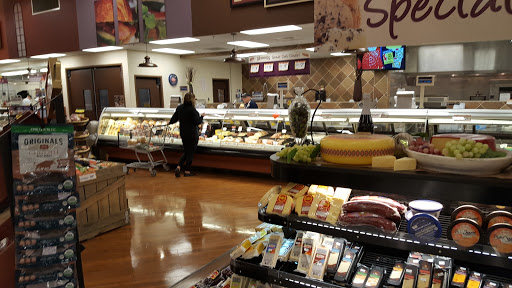 Grocery Store «Kennie’s Market», reviews and photos, 11 Grand Dr, Taneytown, MD 21787, USA