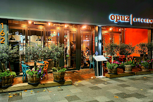 Opuz Kitchen & Bar Hemel image
