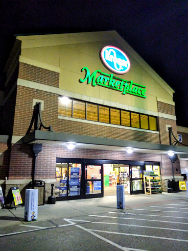 Grocery Store «Kroger Marketplace», reviews and photos, 130 Pavilion Pkwy, Newport, KY 41071, USA