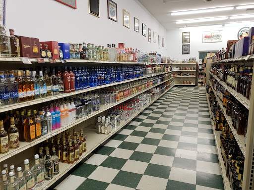 Liquor Store «Big Apple Liquors», reviews and photos, 187 Sader Dr # A, Inwood, WV 25428, USA