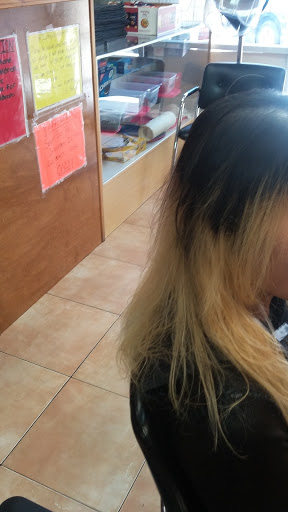 Beauty Salon «J J Hair & Nail Salon Inc», reviews and photos, 4071 NW 34th St, Lauderdale Lakes, FL 33319, USA