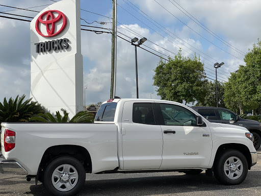 Toyota Dealer «Springhill Toyota», reviews and photos, 3062 Government Blvd, Mobile, AL 36606, USA