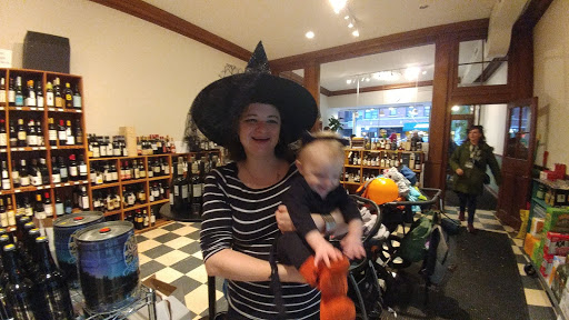 Wine Store «57th Street Wines», reviews and photos, 1448 E 57th St, Chicago, IL 60637, USA