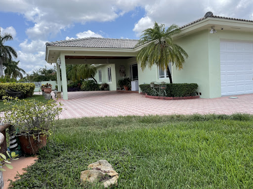 Painter «Camacho Painting Contractor, House Painting, Waterproofing, Interior Miami FL», reviews and photos, 2138 NW Flagler Terrace, Miami, FL 33125, USA