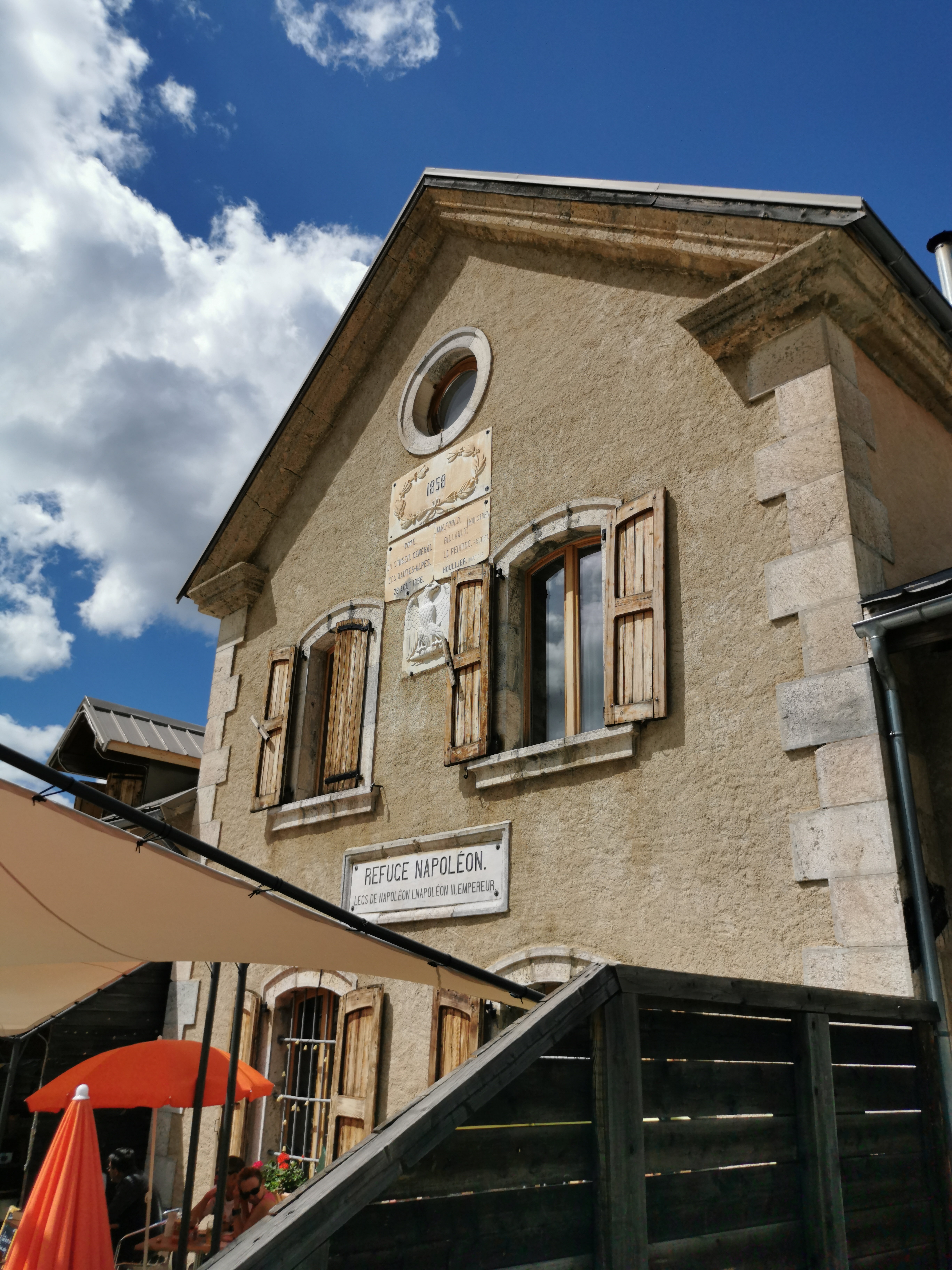 Photo n° 2 de l'avis de lamouline69. fait le 08/08/2022 à 15:11