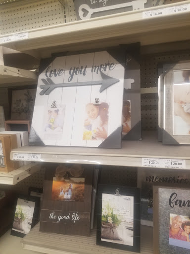 Discount Store «Big Lots», reviews and photos, 10251 Fairway Dr, Roseville, CA 95678, USA