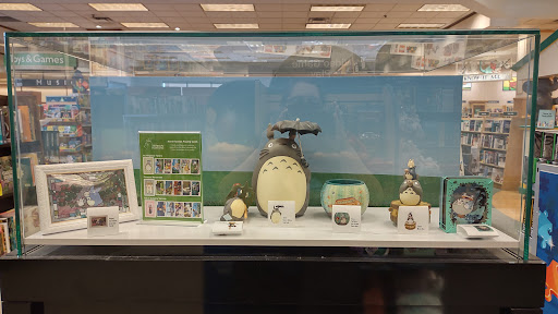 Book Store «Barnes & Noble», reviews and photos, 801 W 15th St E, Plano, TX 75075, USA