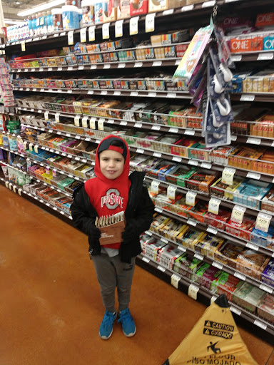 Grocery Store «Fresh Thyme Farmers Market- Lincoln Park», reviews and photos, 2500 N Elston Ave, Chicago, IL 60647, USA