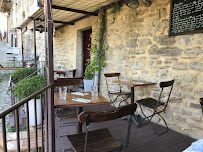 Atmosphère du Restaurant français La Trinquette à Gordes - n°19