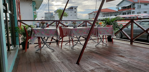 Lady Wilson Restaurant - A.L. Waaldijk St 17, Paramaribo, Suriname