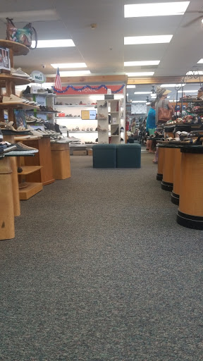 Shoe Store «Sound Feet Shoes», reviews and photos, 4711 S Croatan Hwy # 10, Nags Head, NC 27959, USA