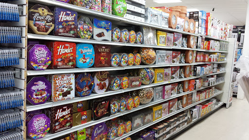 Discount Store «Dollar Center», reviews and photos, 15530 W Warren Ave, Detroit, MI 48228, USA