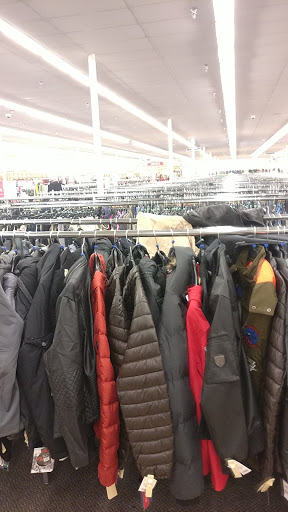 Clothing Store «Burlington Coat Factory», reviews and photos, 5245 Ridge Rd, Cincinnati, OH 45213, USA