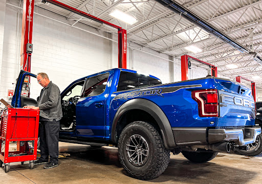 Car Dealer «Bill Brown Ford», reviews and photos, 32222 Plymouth Rd, Livonia, MI 48150, USA