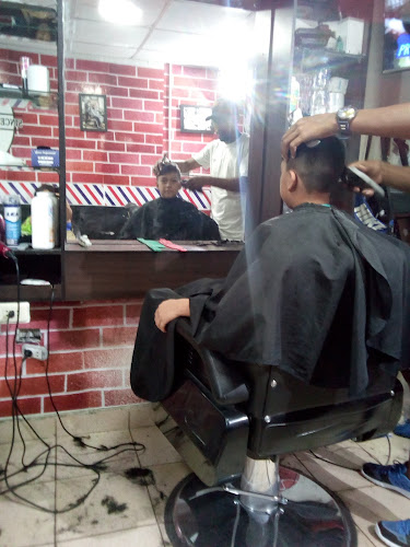 Opiniones de Matheo's Barbershop en Chimbote - Barbería