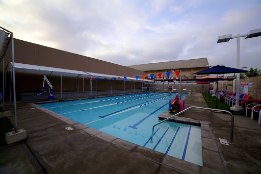 Baby swimming school Long Beach