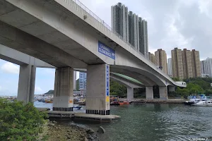 Ap Lei Chau Bridge image