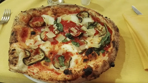 Il Cavaliere | Ristorante Pizzeria | Torino Piazza Massaua in Torino, Città Metropolitana di Torino