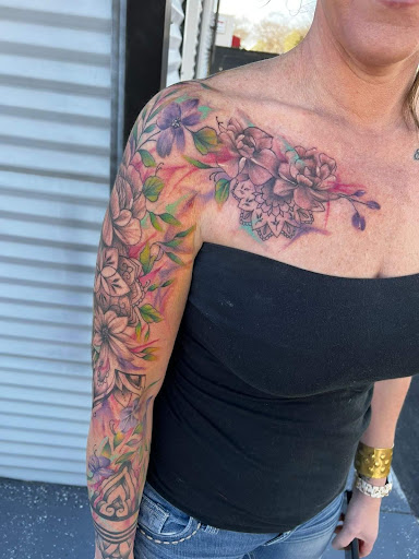 Explore grizzly bear tattoo ideas, creative tattoo ideas in Myrtle Beach, available at Elite Ink Tattoos of Myrtle Beach