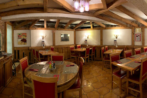 Le Francis Restaurant & Pizzeria