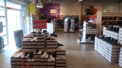 Magasin de vêtements GEMO RUFFEC Chaussures et Vêtements Ruffec