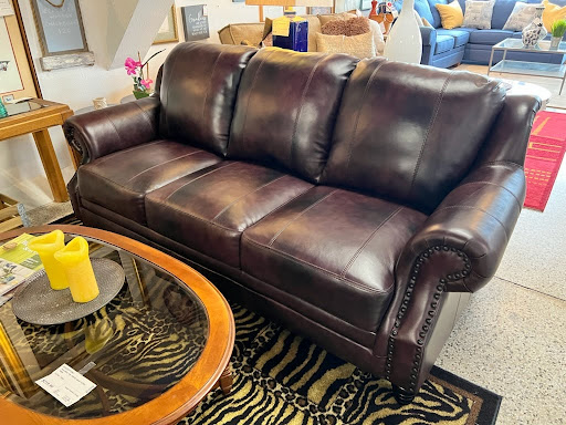 Consignment Shop «Design Furniture Outlet & Consignment», reviews and photos, 1928 Gulf to Bay Blvd, Clearwater, FL 33765, USA