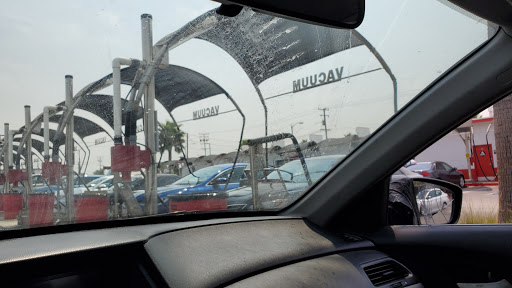 Car Wash «Cruizers Express Car Wash», reviews and photos, 740 Washington Blvd, Montebello, CA 90640, USA