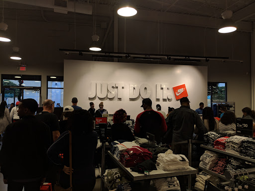 Clothing Store «Nike Factory Store», reviews and photos, 201 Boardwalk Blvd, Bossier City, LA 71111, USA