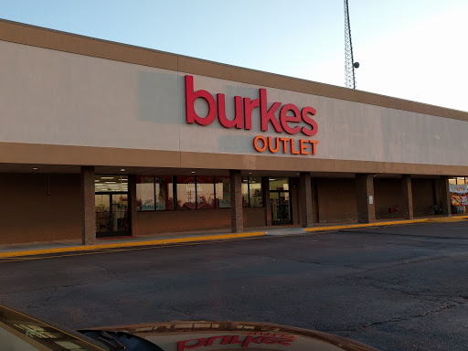Burkes Outlet, 2019 Memorial Blvd, Springfield, TN 37172, USA, 