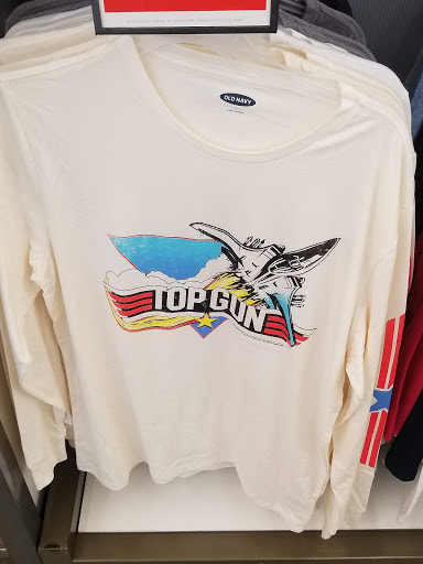 Clothing Store «Old Navy», reviews and photos, 725 Gravois Rd, Fenton, MO 63026, USA