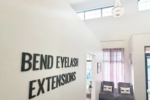 Bend Eyelash Extensions image