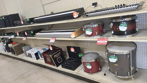 Pawn Shop «Value Pawn & Jewelry», reviews and photos, 1000 W Oakland Park Blvd, Wilton Manors, FL 33311, USA