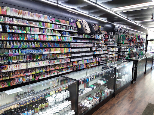 Tobacco Shop «Mr. SMOKE (smoke shop)», reviews and photos, 4347 Gunn Hwy, Tampa, FL 33618, USA