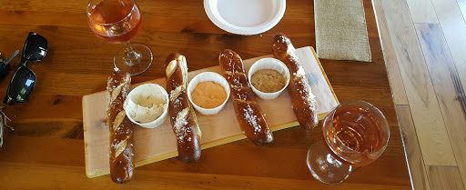 Winery «Hundley Cellars», reviews and photos, 6451 OH-307, Geneva, OH 44041, USA