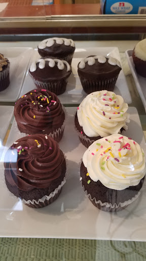 Bakery «Country Desserts Bake Shop», reviews and photos, 60 Lexington St, Newton, MA 02465, USA