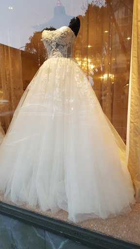 Bridal Shop «Panache Bridal Pasadena», reviews and photos, 78 S Fair Oaks Ave, Pasadena, CA 91105, USA