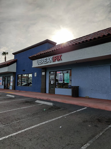 Electronics Repair Shop «uBreakiFix», reviews and photos, 3619 Midway Dr E, San Diego, CA 92110, USA