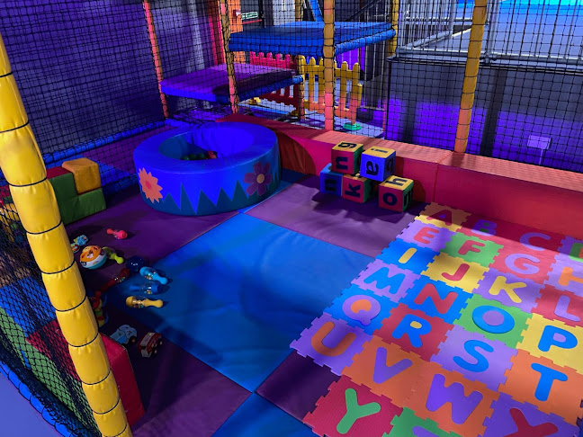 Comments and reviews of Freestyle Trampoline Park, Soft Play and Inflatable