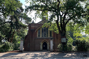 St Michael and All Angels Church, Bassett