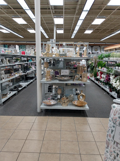 Clothing Store «Burlington Coat Factory», reviews and photos, 1 Padanaram Rd, Danbury, CT 06811, USA