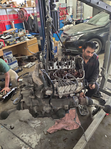 Auto Repair Shop «Roseville Auto Repair And Lube», reviews and photos, 5630 Roseville Rd Suite# B, Sacramento, CA 95842, USA