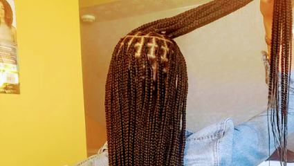Fatima hair braiding