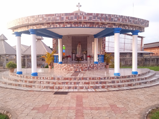 Mary The Queen Catholic Church, Iguosa marythequeencatholicchurch@gmail.com, 28, Igiehon Str, Opp Gabano Hotel Rd. Off Benin, Lagos - Ibadan Expy, Nigeria, Church, state Edo