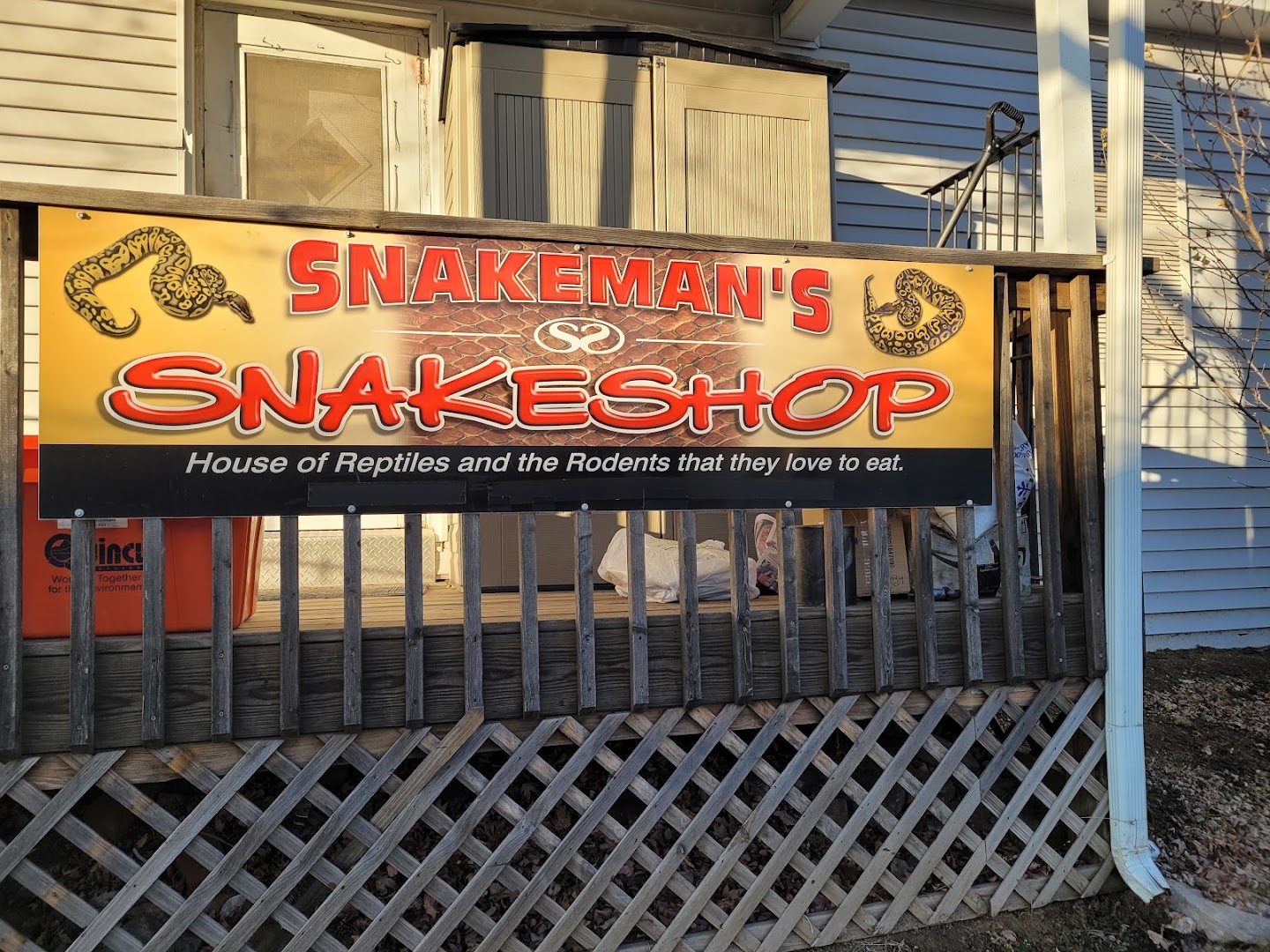 Snakeman Snake Shop