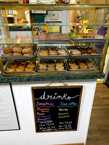 Donut Shop «Donut Girls», reviews and photos, 80820 Main St, Memphis, MI 48041, USA
